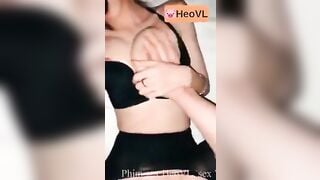 chịch bạo dâm cô bạn thân bím múp cùng cặp ngực căng