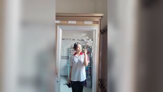 BÉ GÁI MŨM MĨM THỦ DÂM TẠI NHÀ