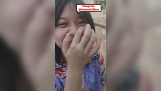 BÉ VY ĐƯỢC MÓC NÊN HƠI NGẠI