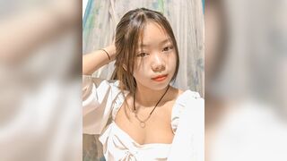 GÁI 2K THỦ NÓ VẨN CUỐN LẮM