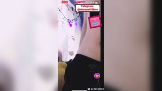 GÁI 2K THỦ NÓ VẨN CUỐN LẮM