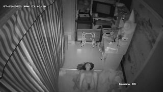 HACK CAMERA THẤY CON GÁI ĐEM TRAI VỀ CHƠI