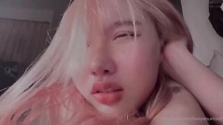 HOT GIRL HƯƠNG LAN BỊ TRAI TÂY ĐỊCH