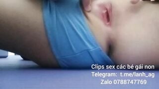Ở nhà một mình thẩm du