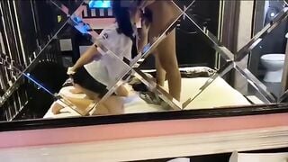 VỪA ĐI HỌC VỀ GÉ VỘI VÀO NHÀ NGHỈ