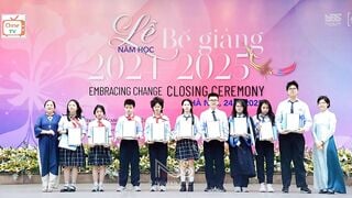 [Ometv] Món quà bất ngờ dịp lễ bế giảng