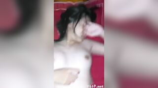 Em nữ sinh bé bỏng chơi không bao em cho nhưng quay thì em ngại 3