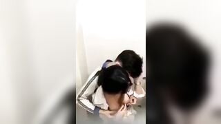 Khối đi học trước khi nghỉ hè