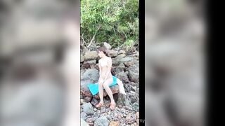 Em sinh viên thích show public cùng body cực nuột
