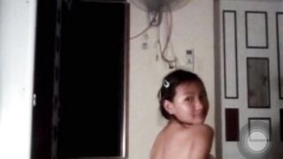 hai chị em dâm dục trên ometv