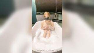 Onlyfans Siren_sanho ngâm mình trong bồn tắm