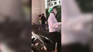 Clip Cặp Đôi Phang Luôn Ngoài Đường Tại Minh Khai, Hai Bà Trưng, Hà Nội