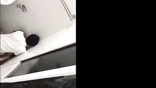 Em học sinh lộ clip bú cu bạn trai ngon như mút kem