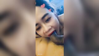 em hàng chuppy lần đầu đc thưởng thức con cu khủng lên sướng