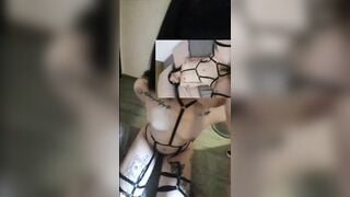 bạo dâm em gái mình dây trong bộ quần áo dây nhìn cực nứng