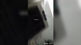 con em gái dâm đãng thử đồ khỏa thân trước mặt anh trại bị quay lại video