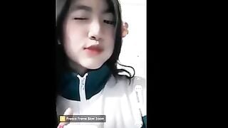 Hàng nón, Lan a THCS lộ clip móc bắn nước body lồn hồng ngon vl