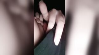 mai linh 2k8 siêu phẩm non tơ show hàng thủ dâm với bím hồng phần 2