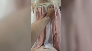 cô vợ đang mang bầu nhưng vẫn nứng lồn thèm được địt