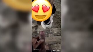 cặp đôi nghiện bú cu xuất tinh lên mặt ngoài công viên cực nứng