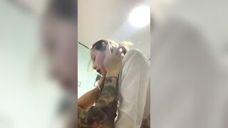 em sinh viên xinh gái vay tiền không trả được phải cho chủ địt để trừ nợ