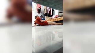 Clip Quay Lén Em Công Nhân Tự Móc Bướm Trong Phòng Trọ