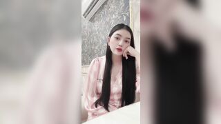 Clip Sex Nguyễn Thị Bích Tuyền 1996 Nợ Xấu Vì Mua Sh Cho Anh Người Yêu