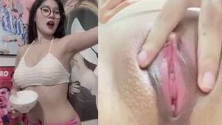 Clip Hot Thỏ Miu Hot Girl Tiktok Bán Dâm Trên Zalo