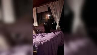 địt em ny ngon múp của th bạn thân trong chuyến đi chơi xa