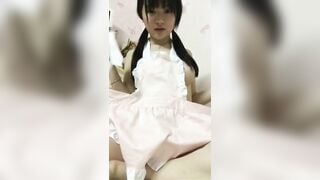 em học sinh non tơ tập tành làm hầu gái dâm đãng