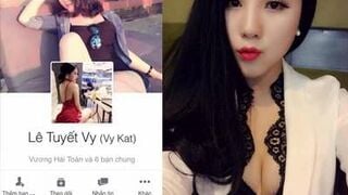 Clip Hot Lê Tuyết Vy Vy Kat Huyền Thoại Genz Phải Biết