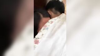 Clip Hot Chị Gái Chổng Mông Cho Em Trai Địt Tung Lồn