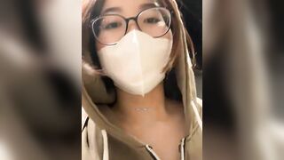 Phần 4: 2 cô bạn thân thác loạn thủ dâm cùng nhau ở nơi đông người