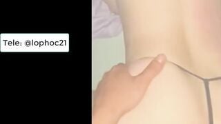 Thanh niên đẳng cấp giả gái gạ được con bạn thân đọ vú sướng vl ra