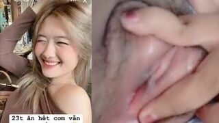 Clip Hot Ngọc Nga 23 Tuổi Cái Lồn Đầy Nước