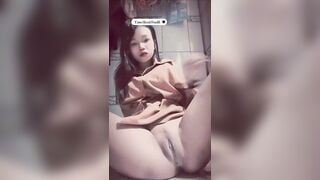 Khối Nghỉ Hè Nứng Lồn Ngày Nào Cũng Móc Mới Đã