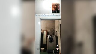 Em Học Sinh Siêu Non Tơ Bị Dụ Show Hàng Thủ Dâm Cực Nứng