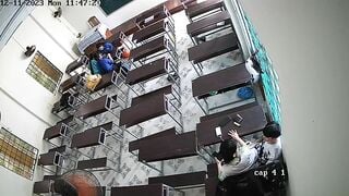 Học Sinh Làm Tình Ngay Trong Lớp Khi Đang Có Người Trong Lớp
