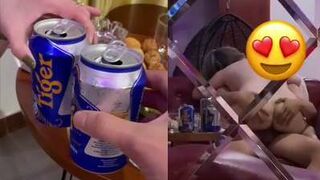 Clip hot Làm Lon Bia Rồi Vào Tiết Mục Chính Chịch Em Đêm Nay