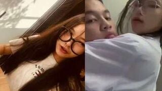 Clip Hot Học Sinh Tự Quay Địt Nhau Trong Nhà Vệ Sinh