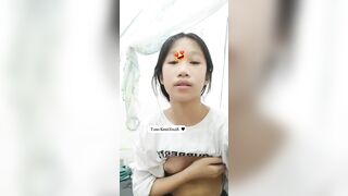 Em Học Sinh Non Tơ Thủ Dâm Rên Rỉ Bằng Cây Bút Bi
