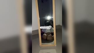 Làm Tình Cùng Em Ny Ngon Ngọt Trước Gương Cực Múp