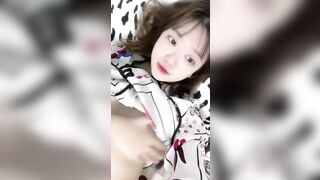 Clip Hot Trần Ngọc Linh 2ka8 Mặt Xinh Vú Đẹp Nghiện Thủ Dâm
