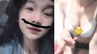 Clip Hot Hân Chu 2ka8 Cứ Rãnh Ra Là Móc Lồn Tự Sướng
