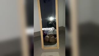 thanh niên số hưởng có được em ny vừa ngon xinh vừa làm tình giỏi