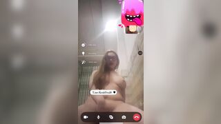 về quê nghỉ hè không được gặp con cu của Ny lên phải call sex để thủ dâm