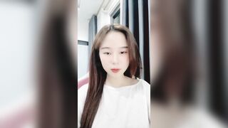 Phần 1: gái xinh ngực to tròn ngồi show hàng tâm sự với anh em