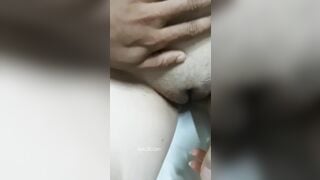 Clip Hot Thanh My 2k6 Đang Tắm Thì Anh Người Yêu Đi Vào