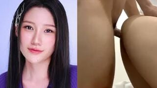 Clip Hot Uyển Ân Mông Đẹp Doggy Cùng Trai 6 Múi