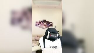 Em Thư Ngọc Live Show Thủ Dâm Cực Nứng Phần 3
